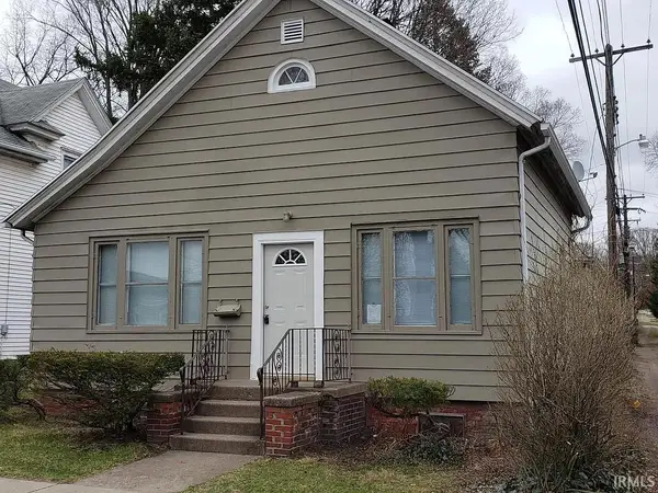 120 N Frances Street, South Bend, IN 46617