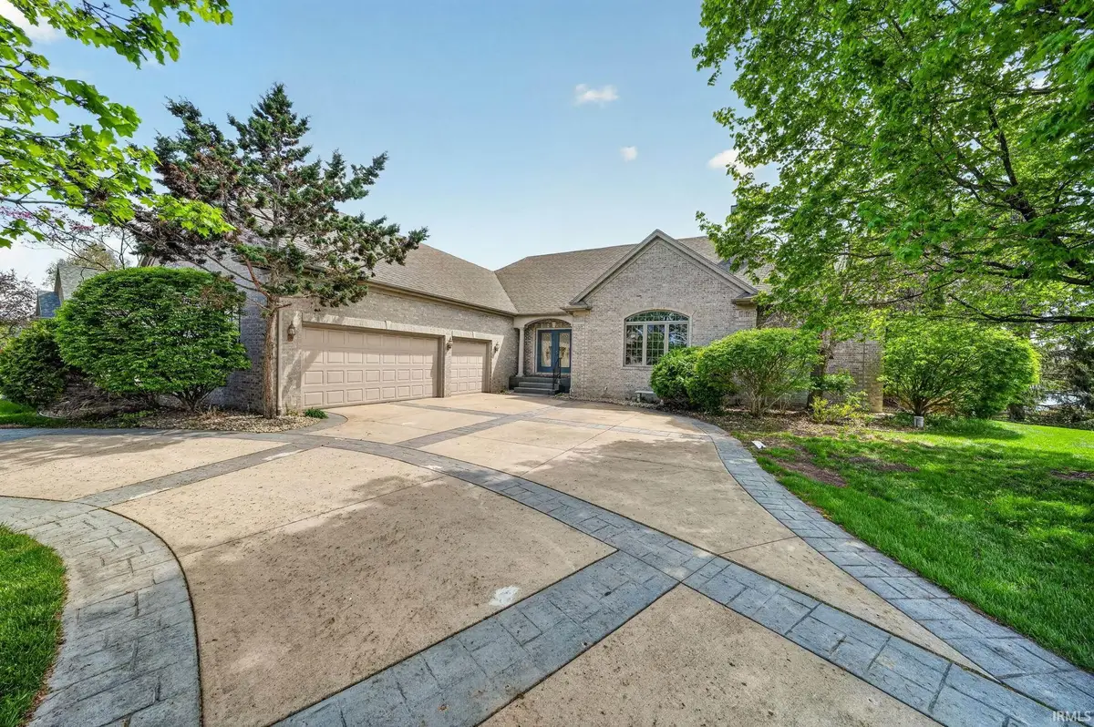 14294 Shoreline Drive, Granger, IN 46530 - #1
