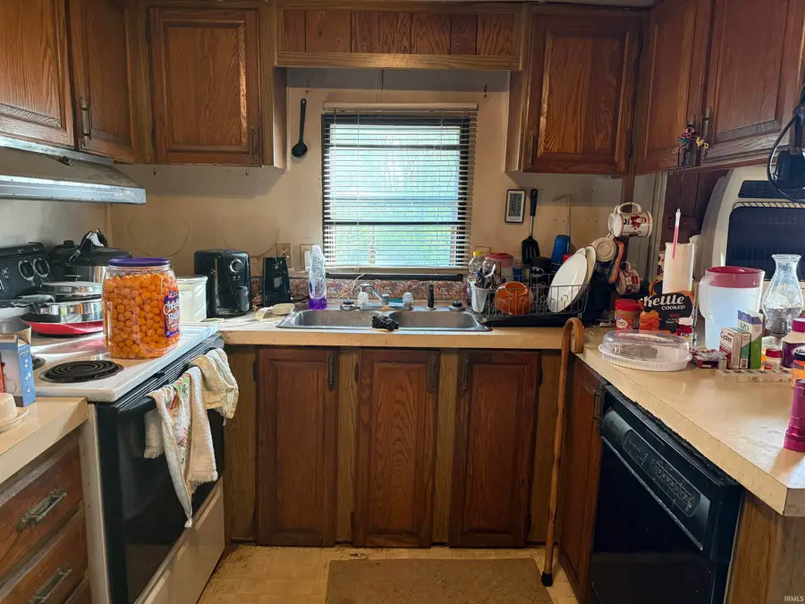 1055 S Co Rd 200 E, Paoli, IN 47454 - #3