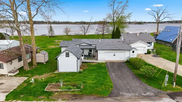 110 Ems C19 Lane, Warsaw, IN 46582