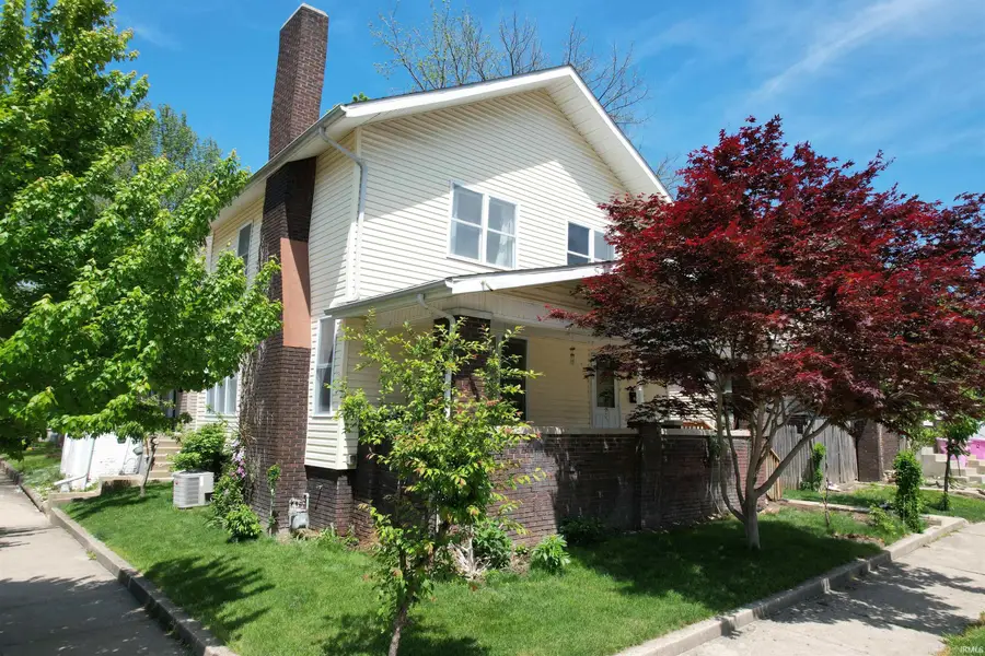 620 W Pike Street, Crawfordsville, IN 47933 - #2