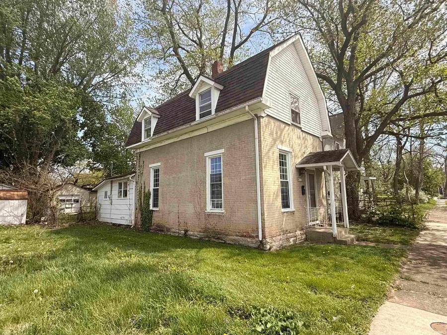 614 N Courtland Avenue, Kokomo, IN 46901 - #2