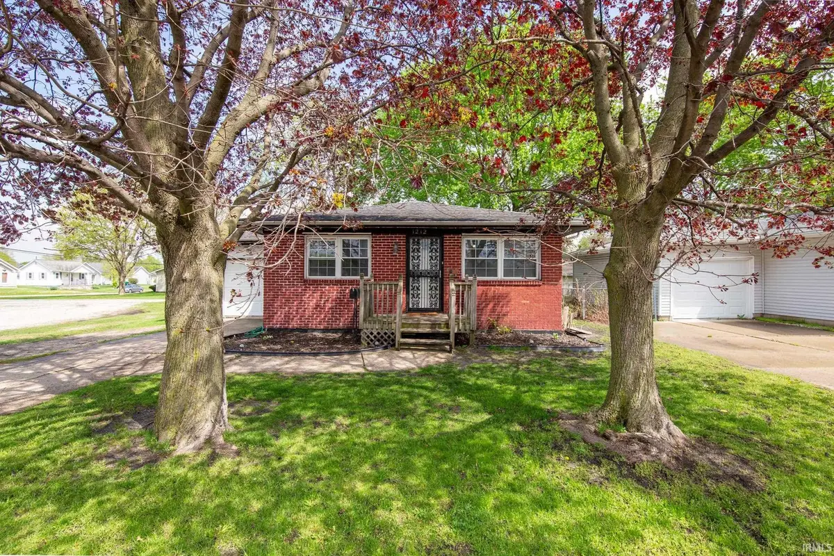 1212 Union Street, Mishawaka, IN 46544 - #1