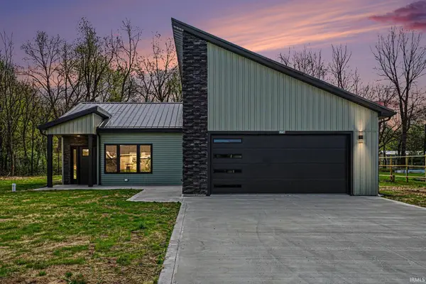 52736 Rachael Court, Middlebury, IN 46540