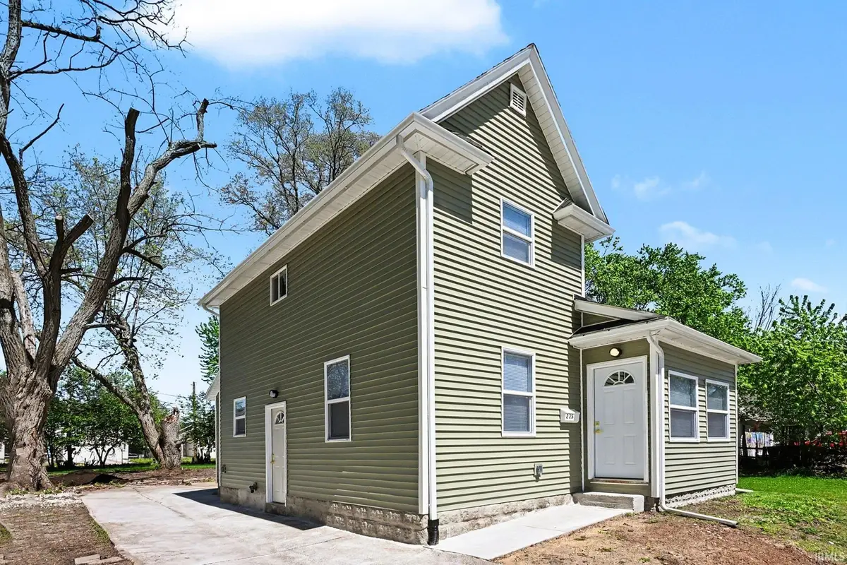 225 Milton Street, South Bend, IN 46613 - #1