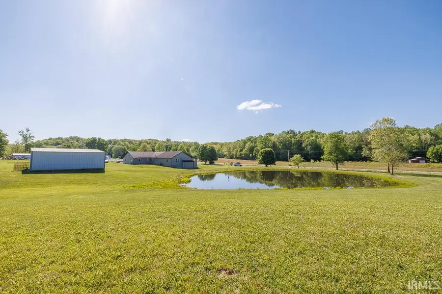 2879 E Calvertville Road, Bloomfield, IN 47424 - #2