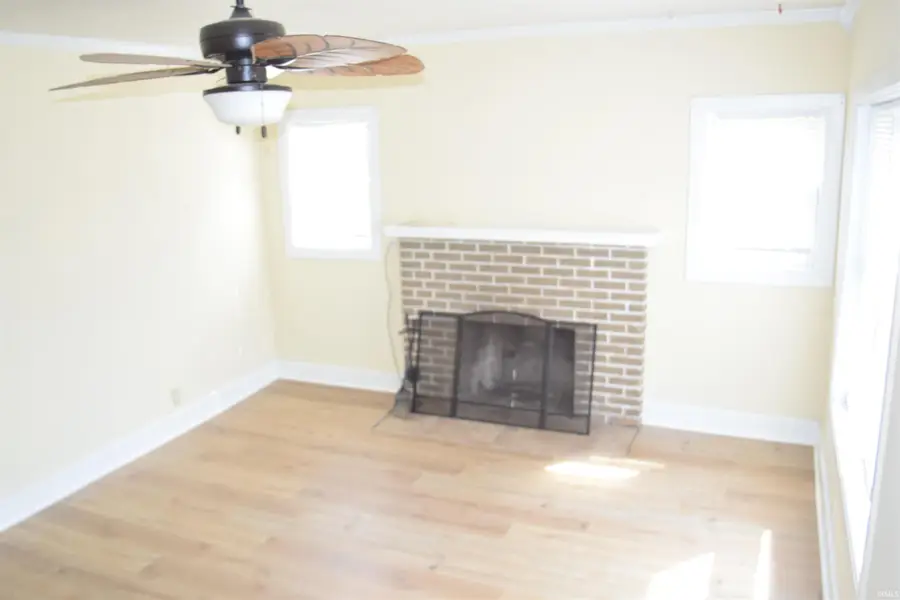 1113 W Oak Street, Mitchell, IN 47446 - #3