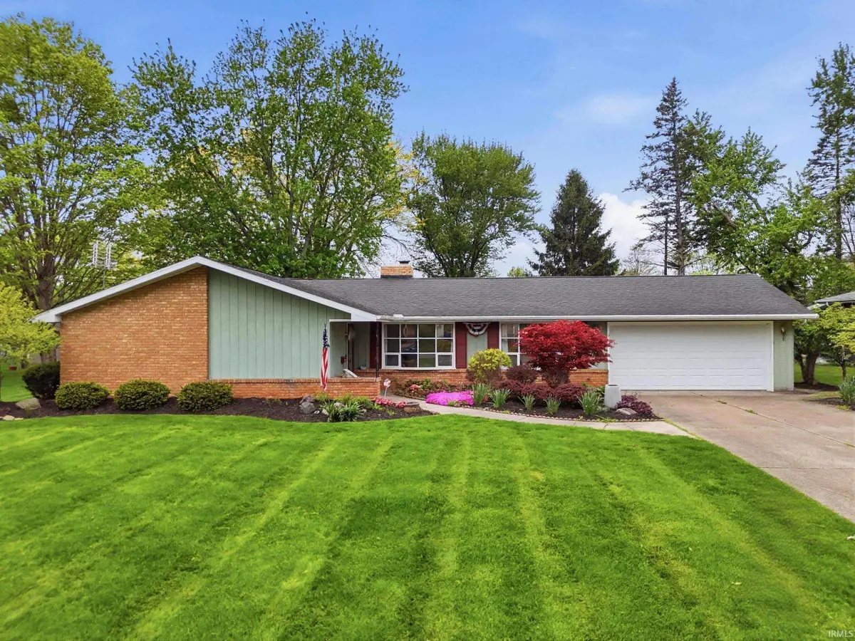 119 Zona Drive, Auburn, IN 46706 - #1