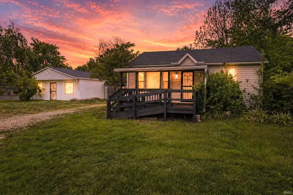 304 E Lincoln Avenue, Chandler, IN 47610