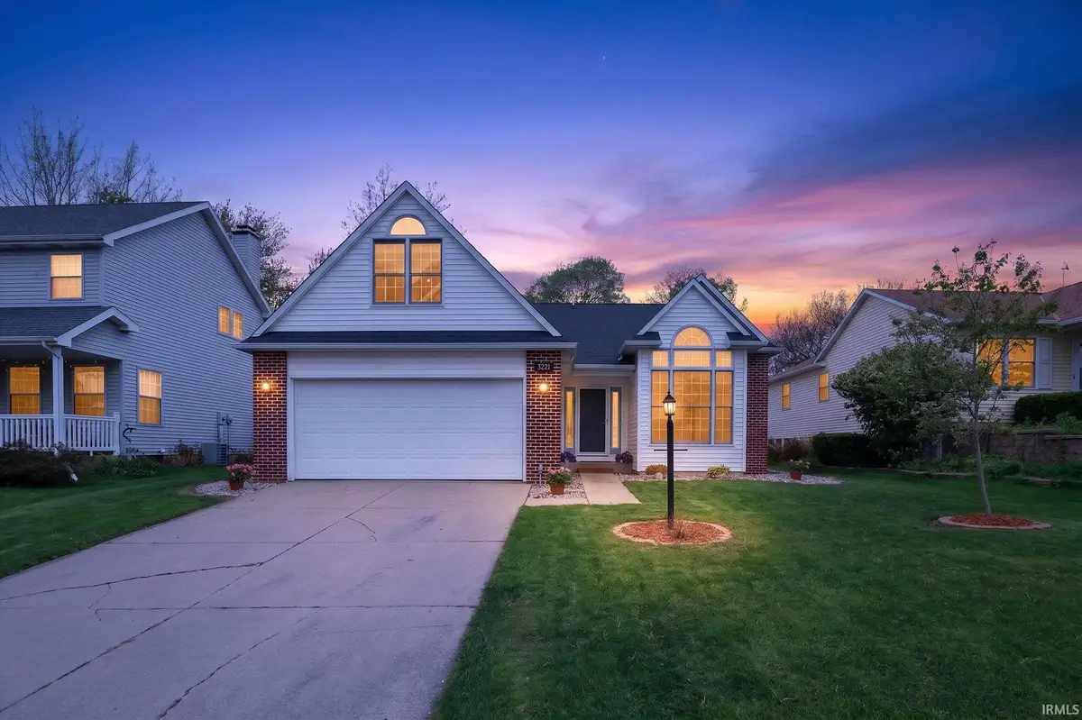 3221 W Wild Cherry Ridge, Mishawaka, IN 46544 - #1