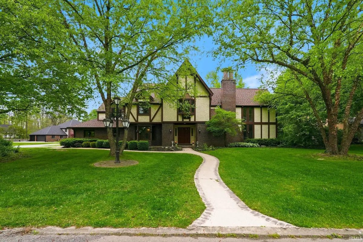 2701 W Sun Valley Parkway, Muncie, IN 47303 - #1