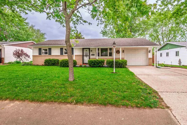 2604 E 27th Street, Muncie, IN 47302