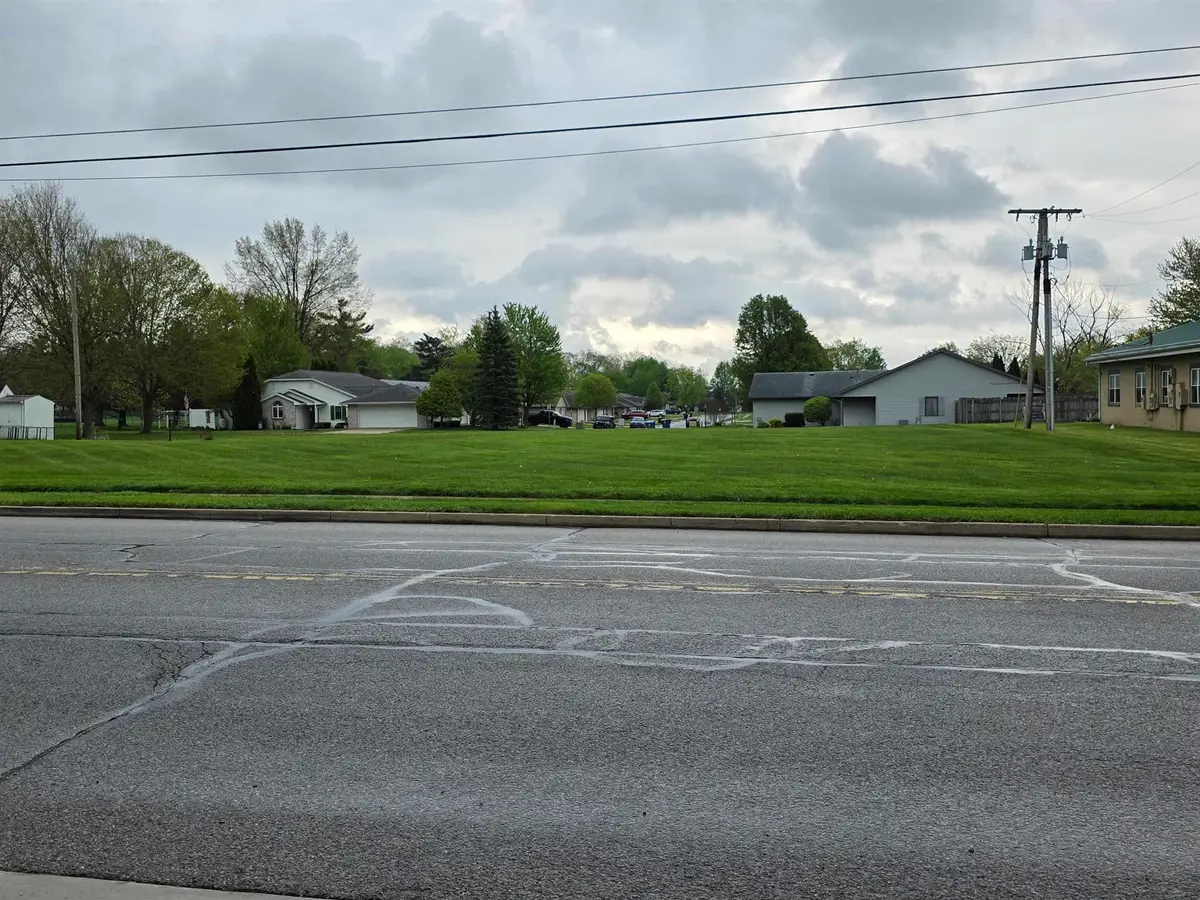 000 Williams Street, Angola, IN 46703 - #1