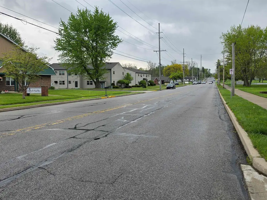 000 Williams Street, Angola, IN 46703 - #3