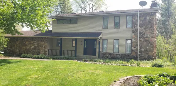 19132 Edinburgh Drive, South Bend, IN 46614