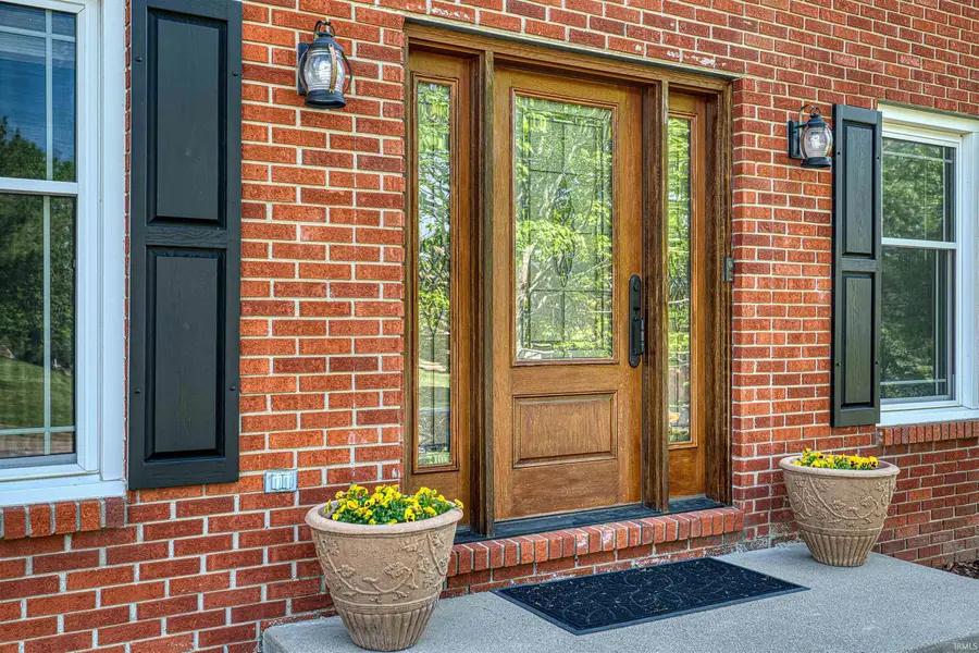 5666 N Cypress Street, Newburgh, IN 47630 - #3