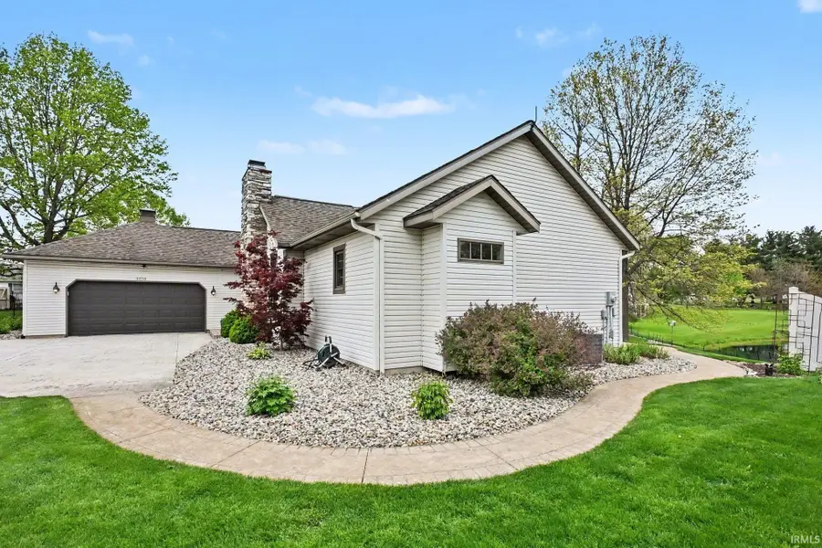 3250 N Ashford Court, Warsaw, IN 46582 - #3