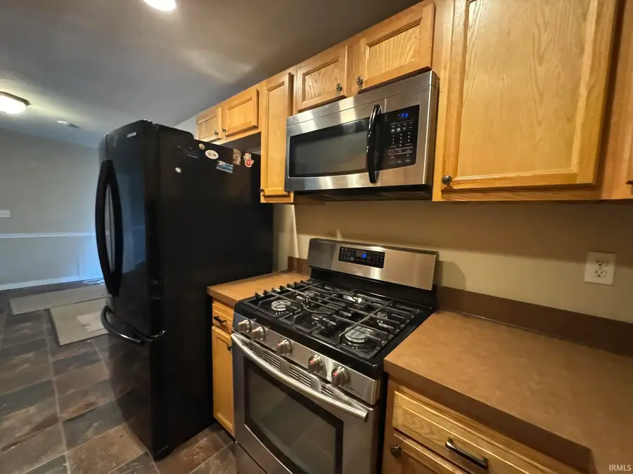 312 N Miller Avenue, Marion, IN 46952 - #3