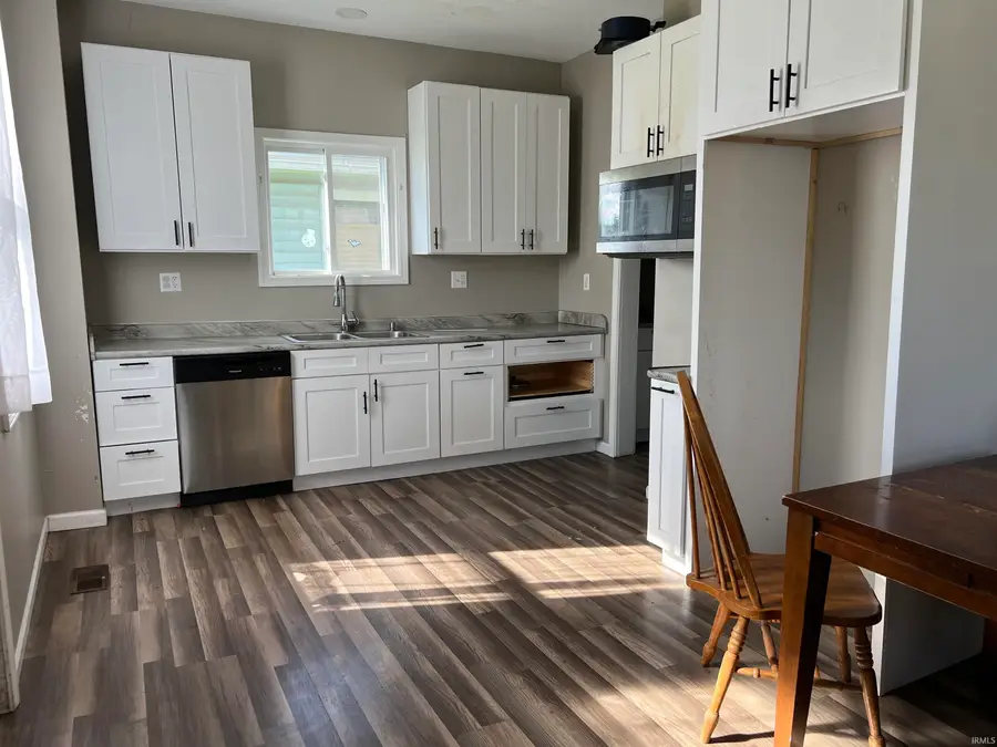 903 Salamonie Avenue, Huntington, IN 46750 - #3