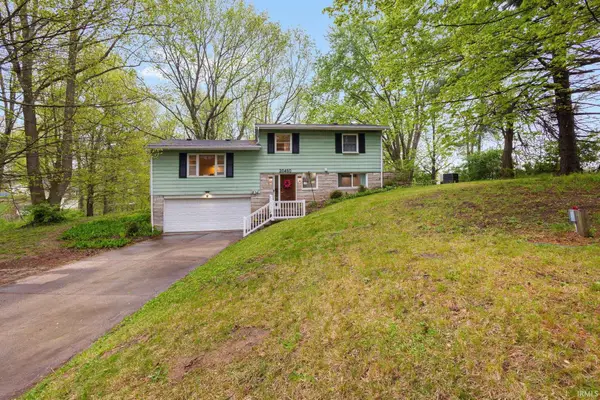 20450 Pearl Street, South Bend, IN 46614