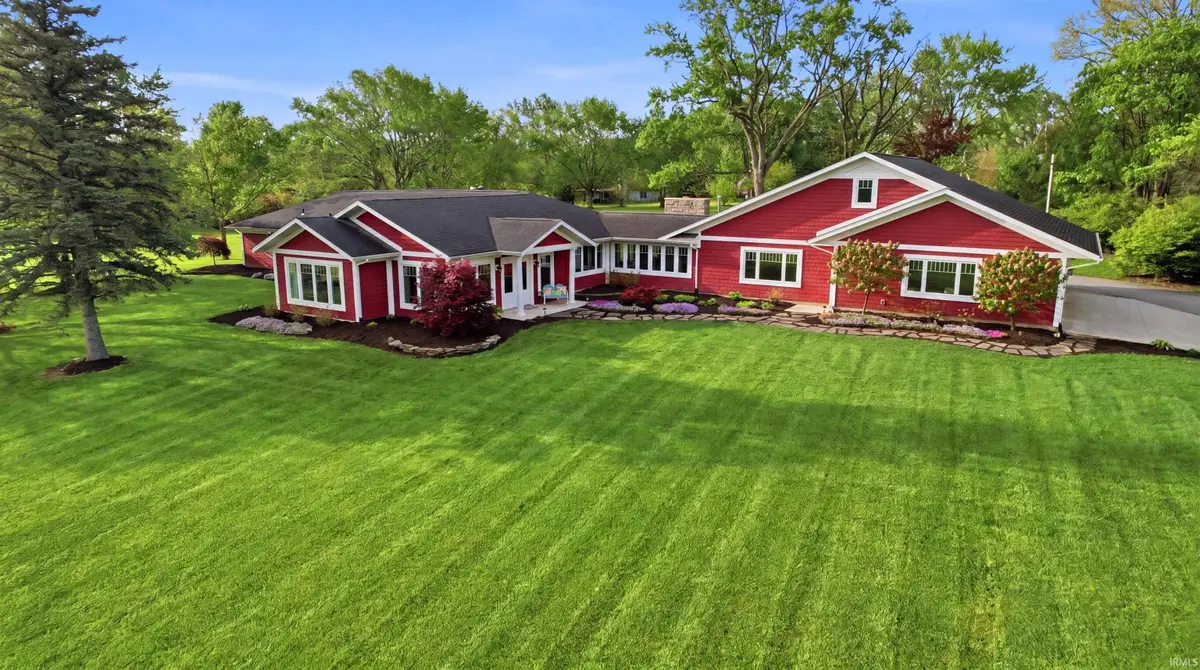 1120 River Road, Bluffton, IN 46714 - #1