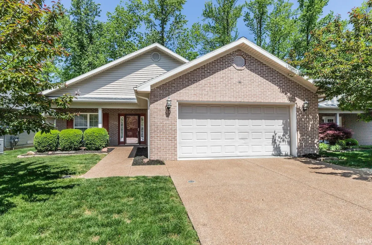 3304 Fawn Hill Drive, Evansville, IN 47711 - #1