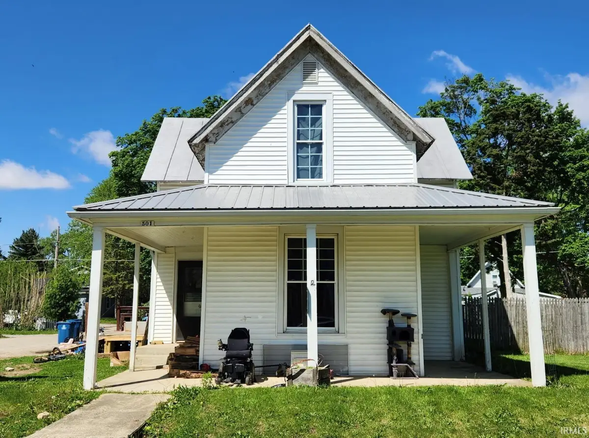 501 N Sycamore Street, Fairmount, IN 46928 - #1