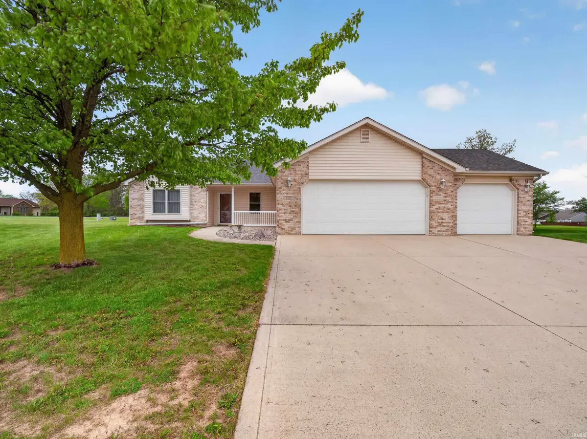 1402 Barrington Drive, Auburn, IN 46706 - #1