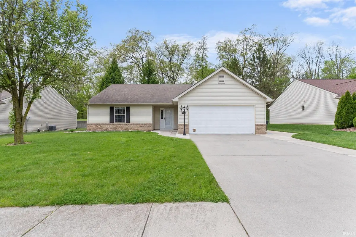 8809 Eventer Trail, Fort Wayne, IN 46825 - #1