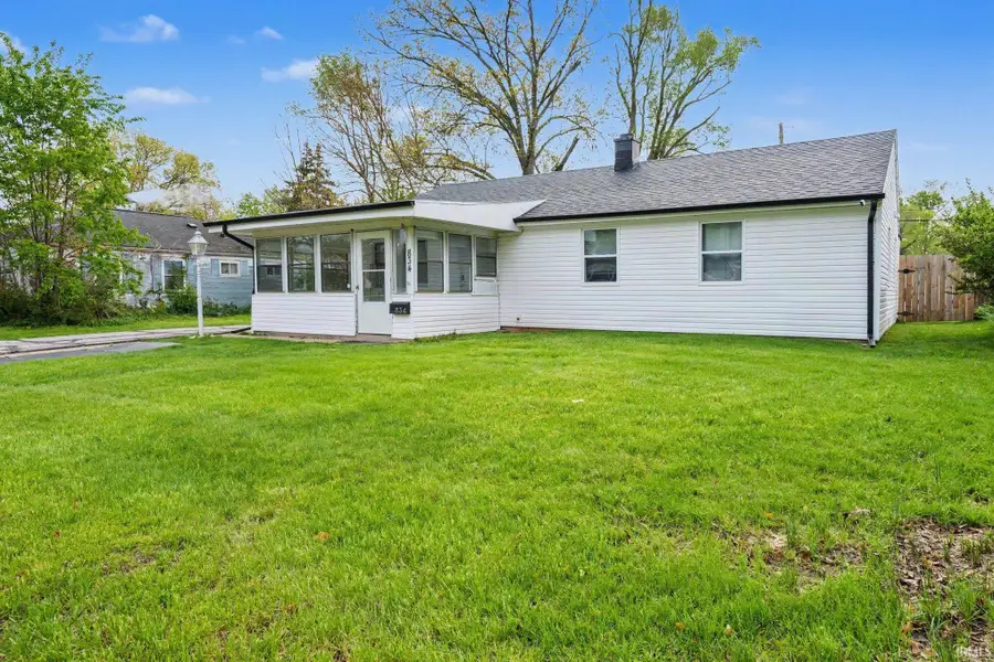 834 Woodcliff Drive, South Bend, IN 46615 - #2