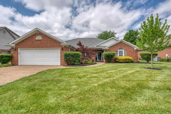 3477 Eastbrooke Court, Newburgh, IN 47630