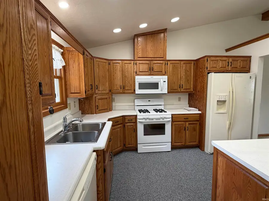 2096 W Willow Lane, Peru, IN 46970 - #2