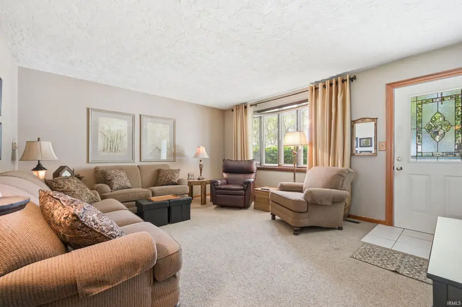 431 Indiana Avenue, Parker City, IN 47368 - #3