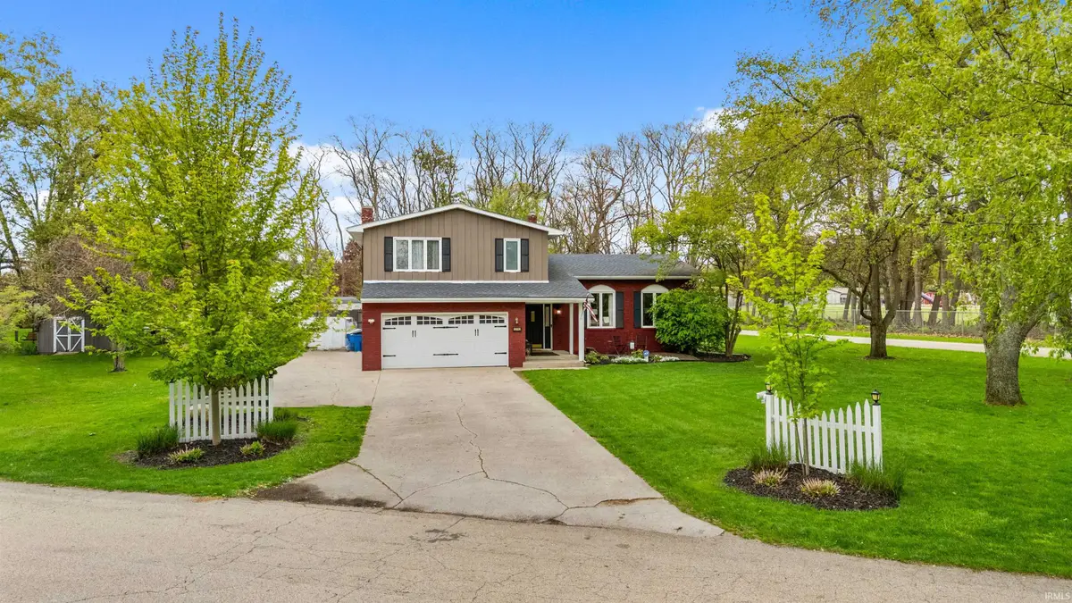53040 Glenmoor Street, Elkhart, IN 46514 - #1