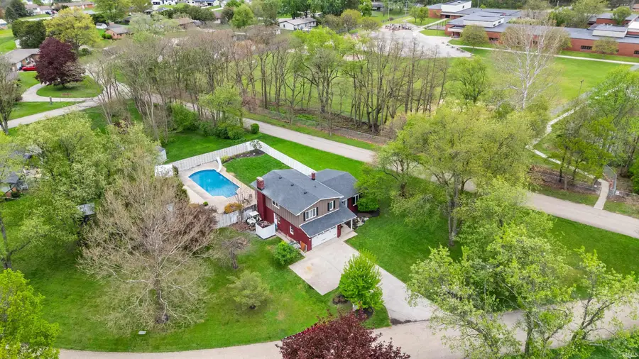 53040 Glenmoor Street, Elkhart, IN 46514 - #3