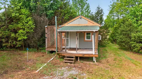 588 Easy Street, Mitchell, IN 47446