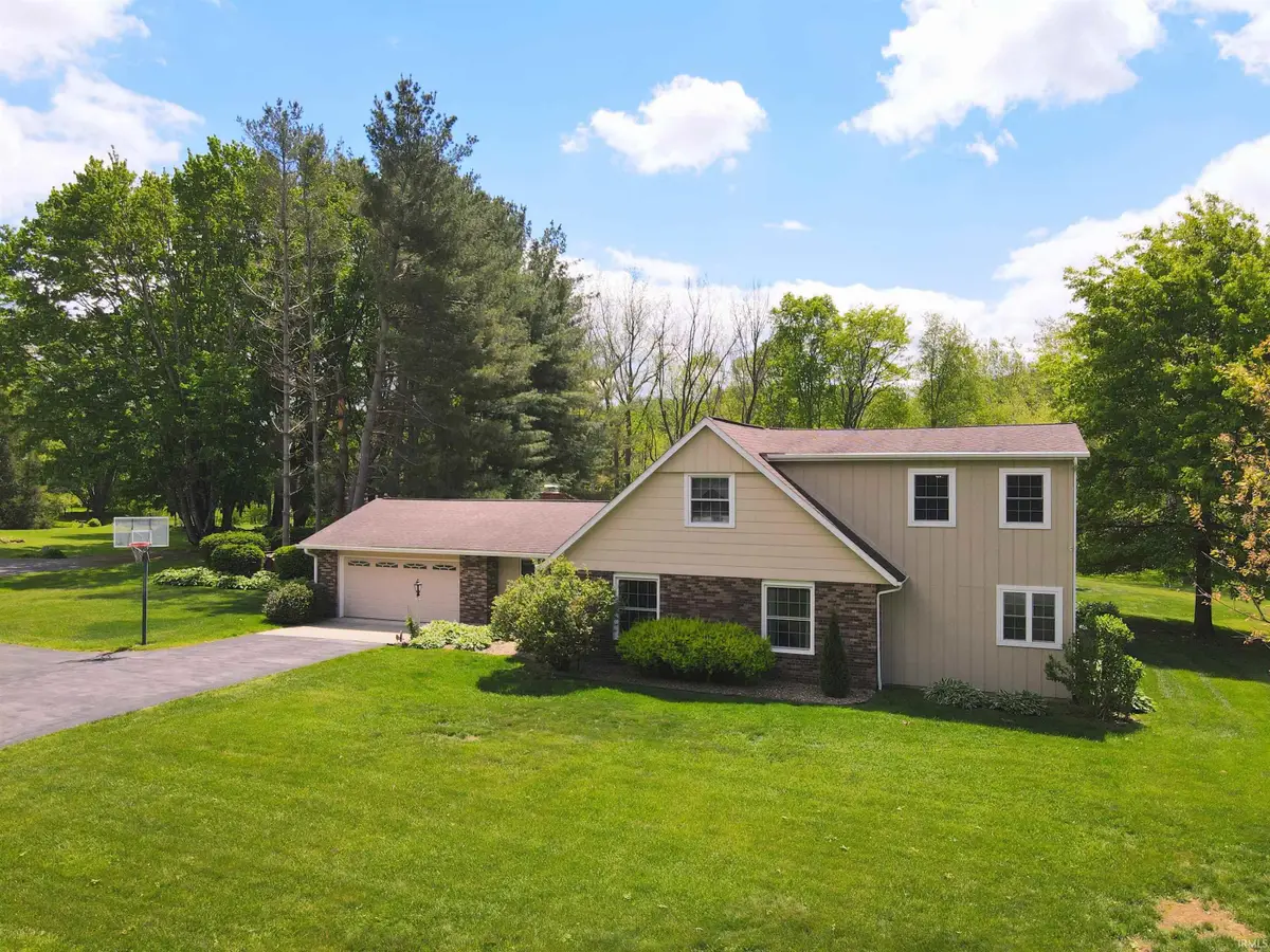 7151 W Cavewood Court, Bloomington, IN 47403 - #1