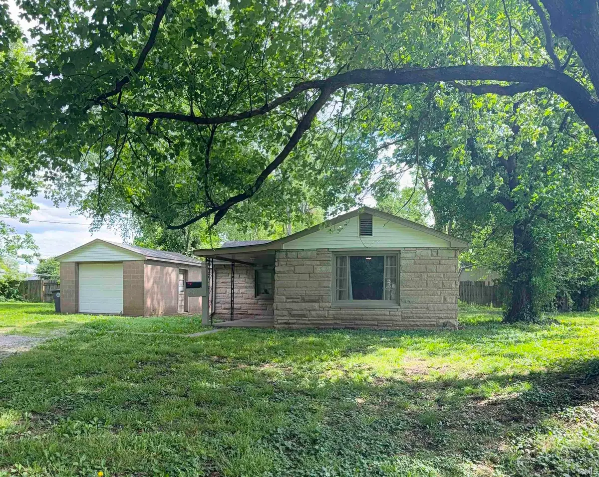 2621 Sweetser Avenue, Evansville, IN 47714 - #1