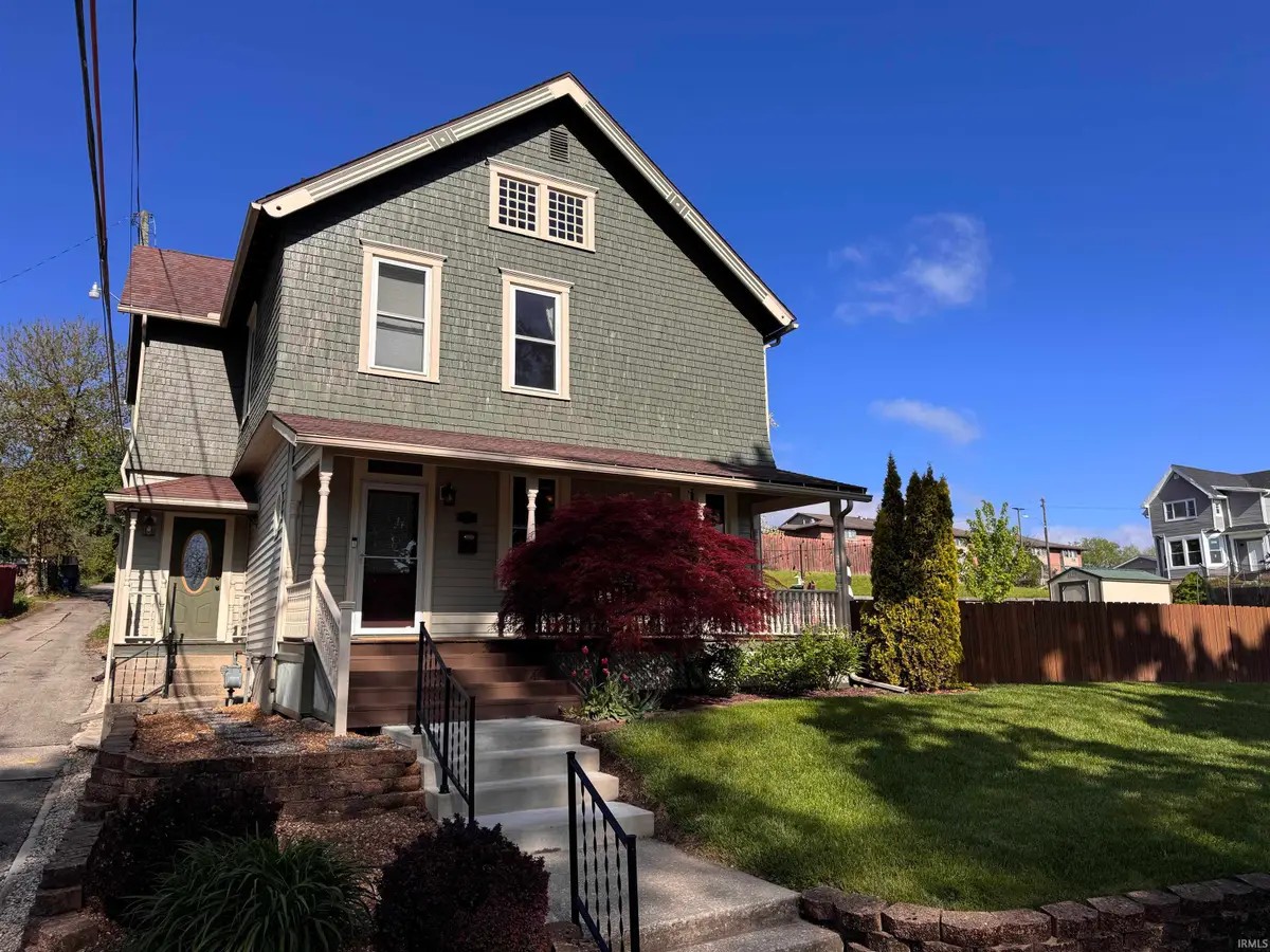 412 S Whites Avenue, Marion, IN 46953 - #1