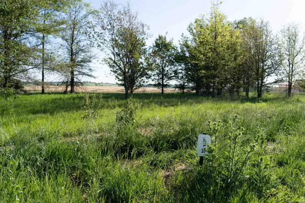 9925 Ayrshire Road, Chandler, IN 47610