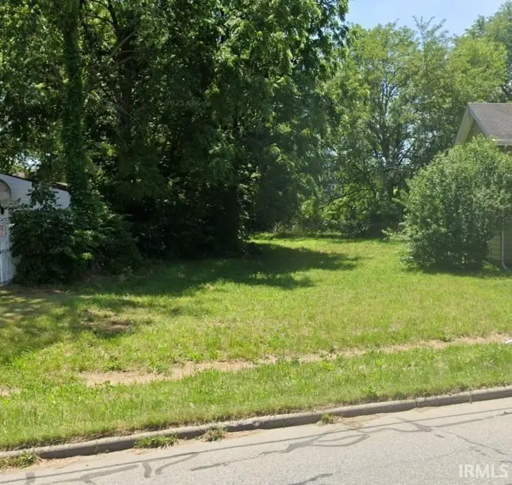 1728 Prairie Avenue, South Bend, IN 46613 - #1