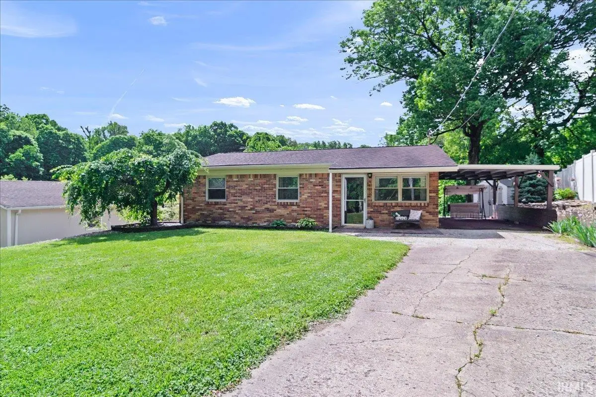 9125 Ford Lane, Mount Vernon, IN 47620 - #1
