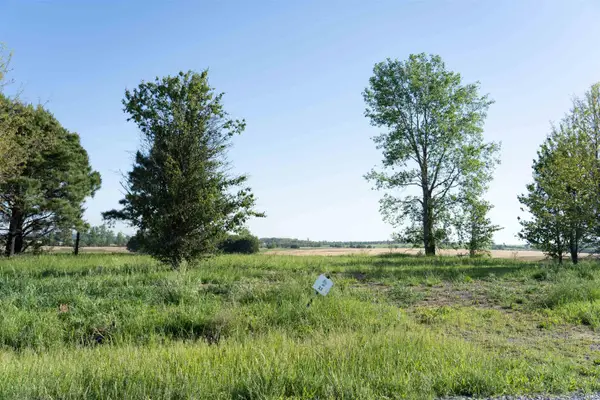 Lot 11 Bluegrass, Chandler, IN 47610