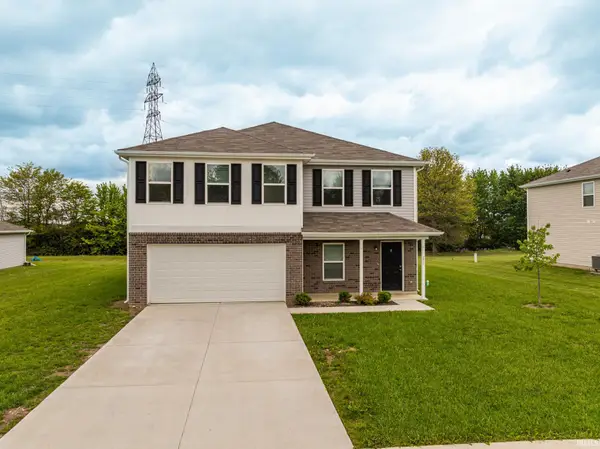 2612 W Kings Canyon Drive, Muncie, IN 47303
