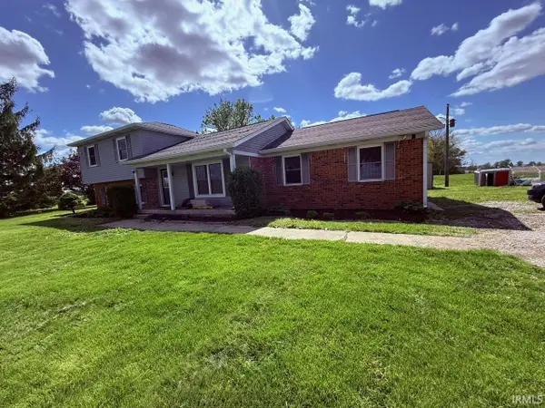 9507 N 650 West Road, Royal Center, IN 46978