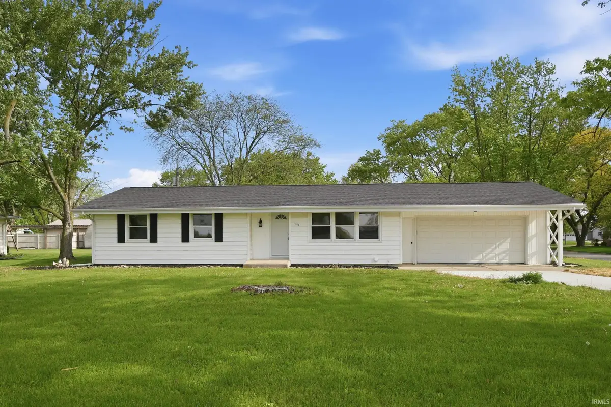 1105 W Main Street, Berne, IN 46711 - #1