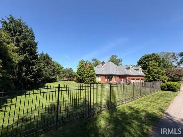 5421 Winthrop Court, Evansville, IN 47715 - #2