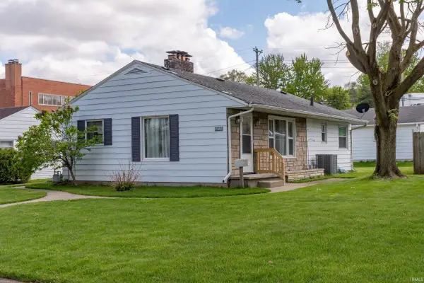 1922 E Fox Street, South Bend, IN 46613
