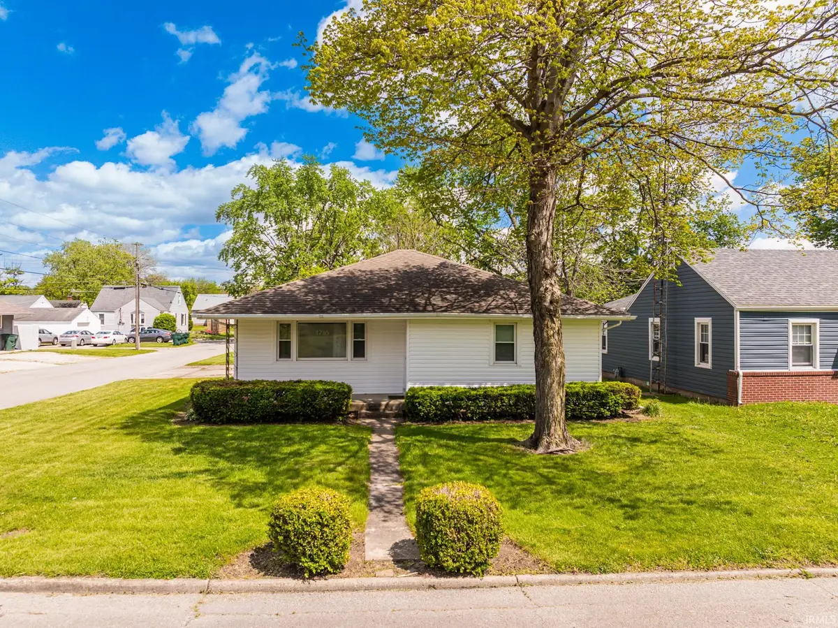 1716 N Ball Avenue, Muncie, IN 47304 - #1
