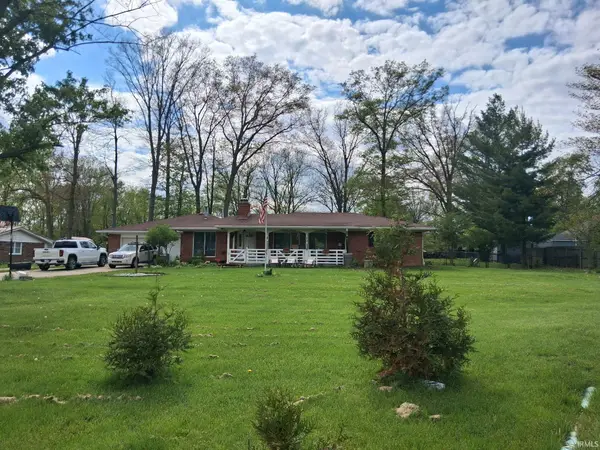 27 S Scatterfield Road, Anderson, IN 46012